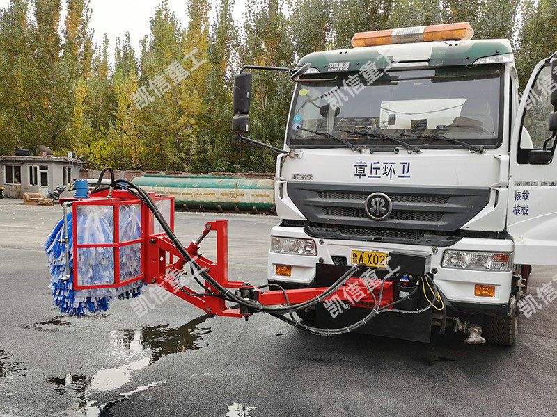 清洗護(hù)欄車(chē)